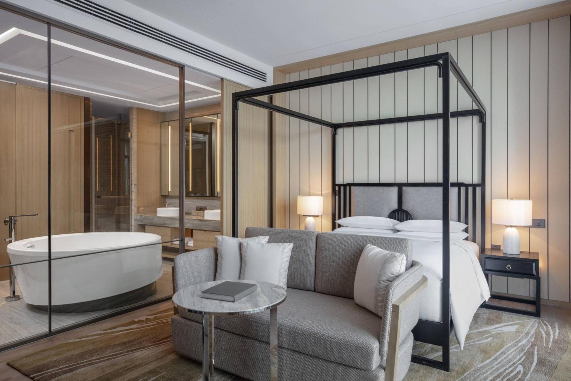 Отель Courtyard By Marriott Jiangsu Taizhou Экстерьер фото