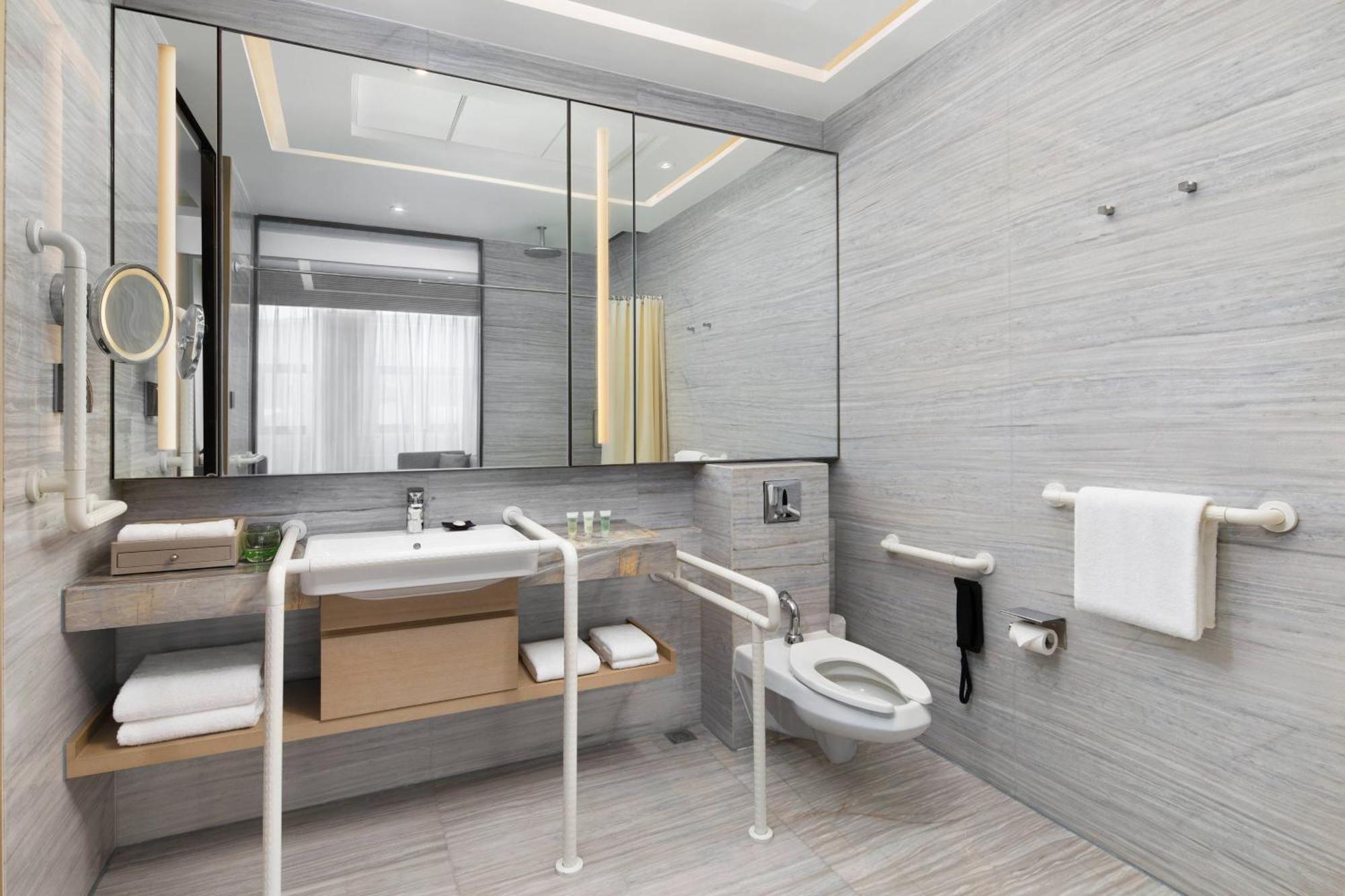 Отель Courtyard By Marriott Jiangsu Taizhou Экстерьер фото
