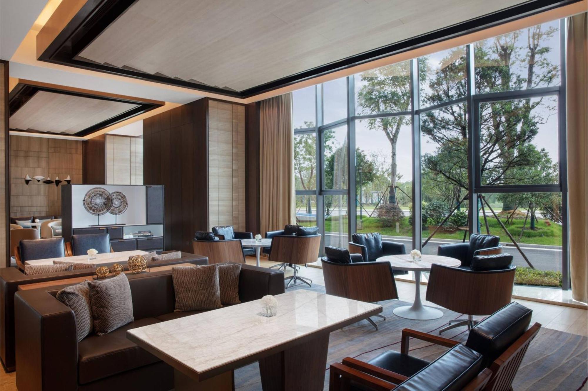 Отель Courtyard By Marriott Jiangsu Taizhou Экстерьер фото